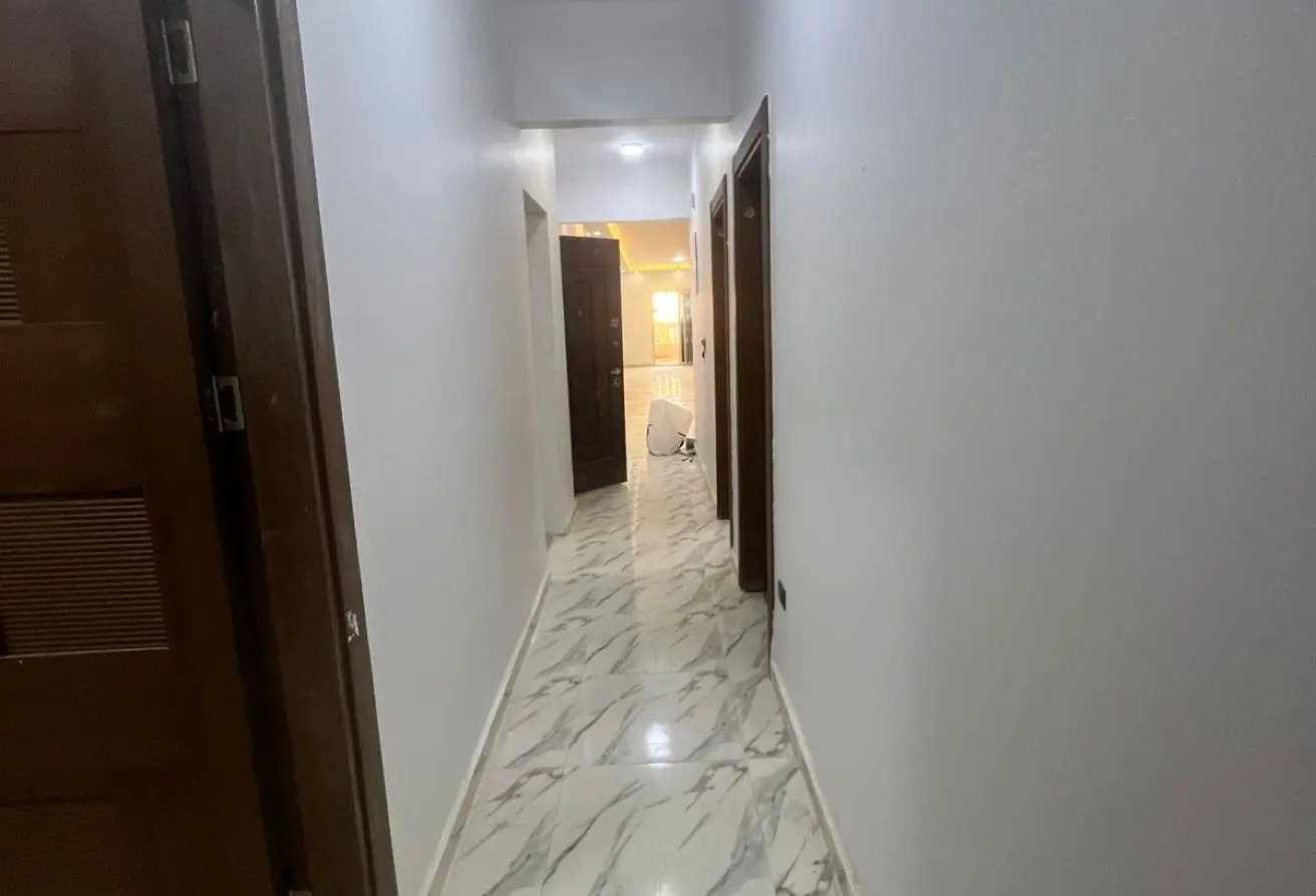 93521172 - الصورة الرئيسية للعقار