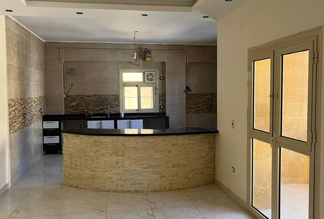 8603804 - Property Image 3