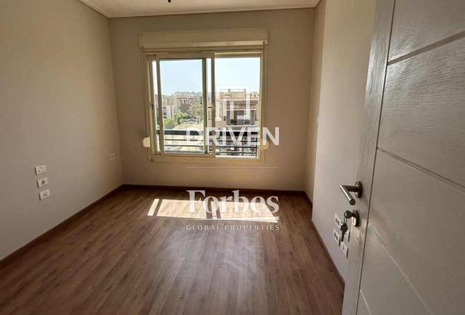 8573940 - صورة العقار 2