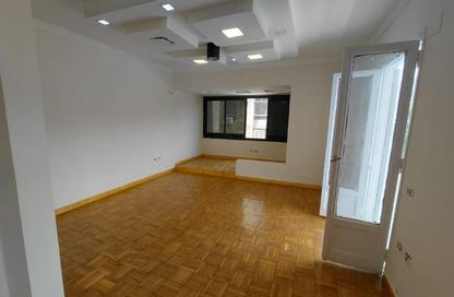 Apartment - 2 Bedrooms - 2 Bathrooms for rent in Gameat Al Dewal Al Arabeya St. - Mohandessin - Giza