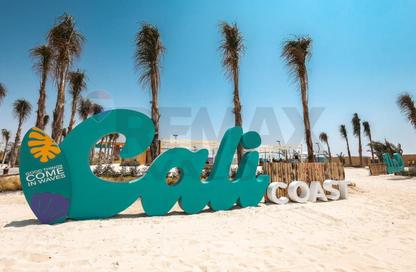Chalet - 2 Bedrooms - 2 Bathrooms for sale in Cali Coast - Ras Al Hekma - North Coast