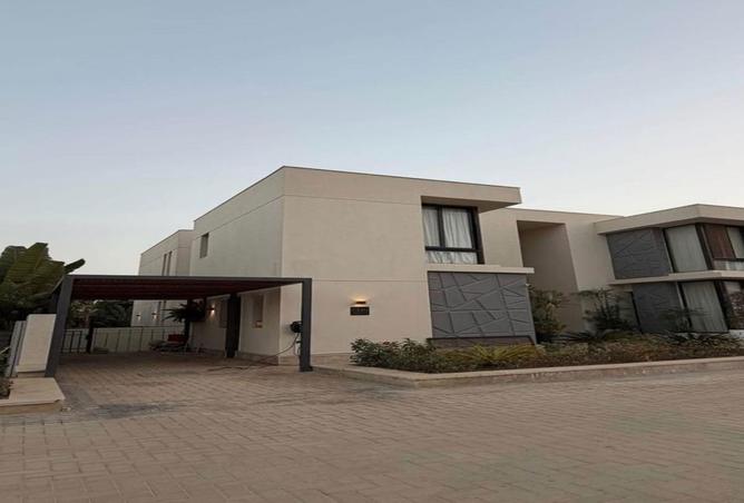 99399261 - Property Image 2
