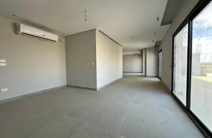 Duplex - 3 Bedrooms - 3 Bathrooms for sale in Village West - Sheikh Zayed Compounds - Sheikh Zayed City - Giza