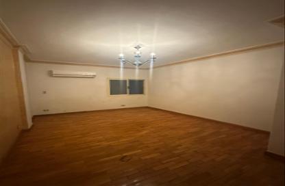 Apartment - 2 Bedrooms - 1 Bathroom for rent in El Khalifa El Maamoun St. - Roxy - Heliopolis - Masr El Gedida - Cairo