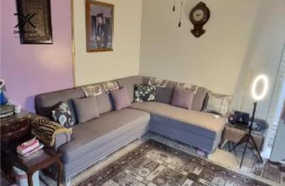 Apartment - 3 Bedrooms - 2 Bathrooms for sale in Khaled Ibn Al Walid St. - Miami - Hay Awal El Montazah - Alexandria