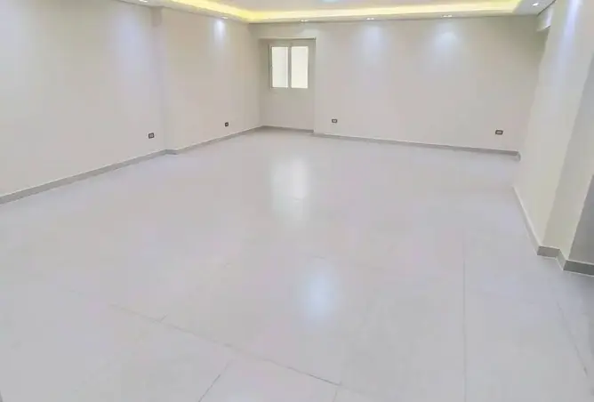 101205642 - Property Image 2