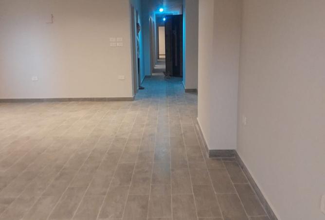 101767390 - Property Image 2