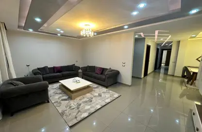 شقة - 2 غرف نوم - 2 حمامات للايجار في كارما ريزيدنس - الحي السادس عشر - الشيخ زايد - الجيزة