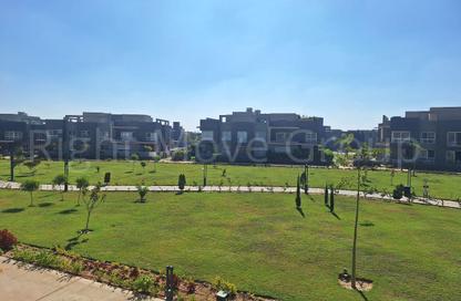 Apartment - 3 Bedrooms - 3 Bathrooms for sale in Kayan - Sheikh Zayed Compounds - Sheikh Zayed City - Giza