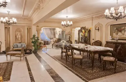 شقة - 6 غرف نوم - 4 حمامات للبيع في شارع محمد فوزي معاذ - سموحة - حي شرق - الاسكندرية