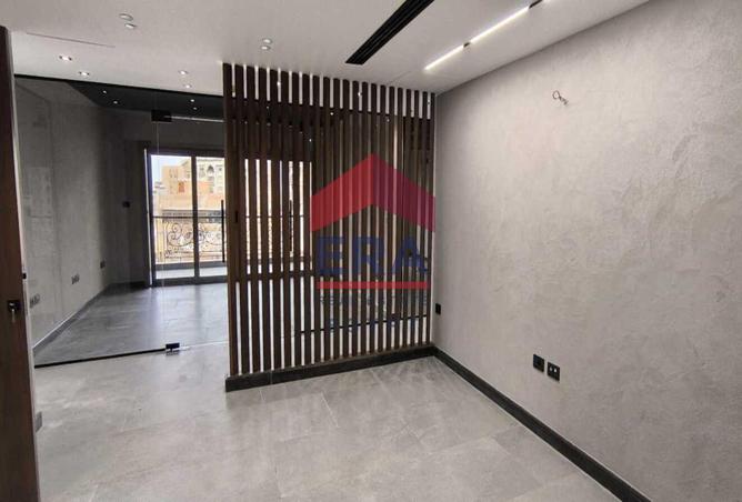 65913842 - Property Main Image