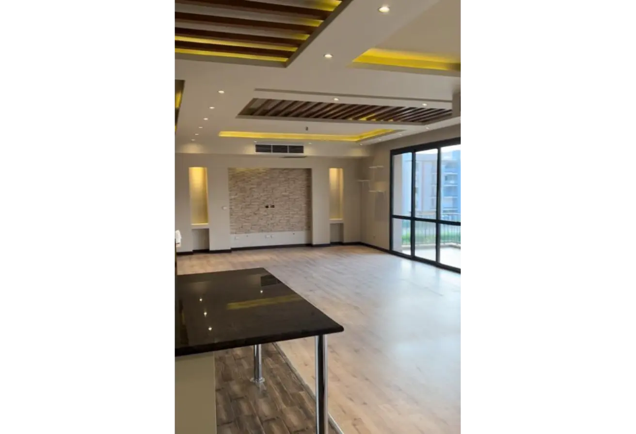 102080462 - Property Main Image