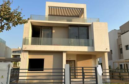 Townhouse - 3 Bedrooms - 4 Bathrooms for sale in Fifth Square - The 5th Settlement - New Cairo City - Cairo