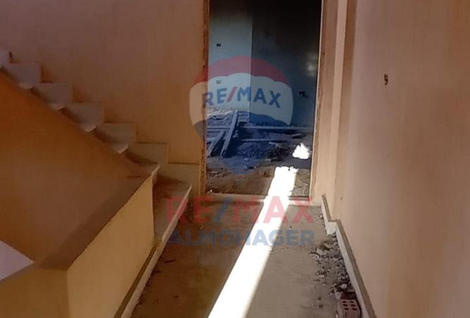 8571879 - Property Image 3