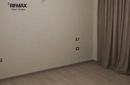 Apartment - 2 Bedrooms - 2 Bathrooms for rent in Palm Hills Village Gate - South Investors Area - New Cairo City - Cairo