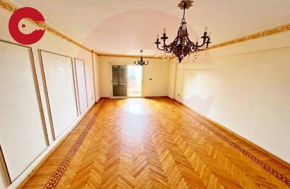 Apartment - 3 Bedrooms - 1 Bathroom for sale in Sidi Gaber St. - Sidi Gaber - Hay Sharq - Alexandria