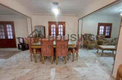 شقة - 3 غرف نوم - 2 حمامات للبيع في الحي الثامن - مدينة 6 أكتوبر - الجيزة