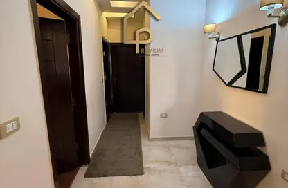 Apartment - 3 Bedrooms - 2 Bathrooms for sale in Beverly Hills Road - 17th District - Sheikh Zayed City - Giza