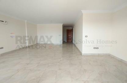 Apartment - 3 Bedrooms - 1 Bathroom for sale in Veranda Smouha - Alexandria Compounds - Alexandria