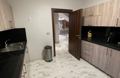 Apartment - 5 Bedrooms - 5 Bathrooms for rent in Hyde Park - New Cairo City - Cairo