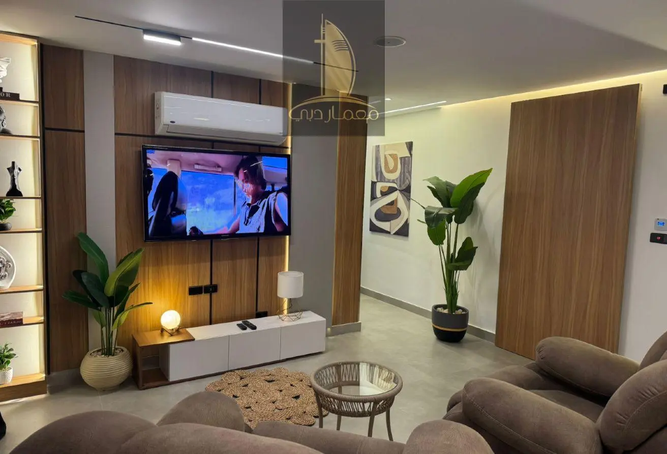 90182563 - Property Main Image