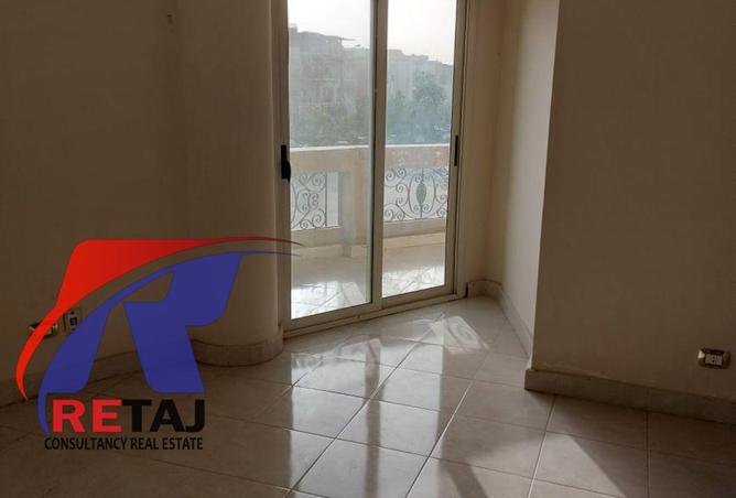 8707208 - Property Image 2