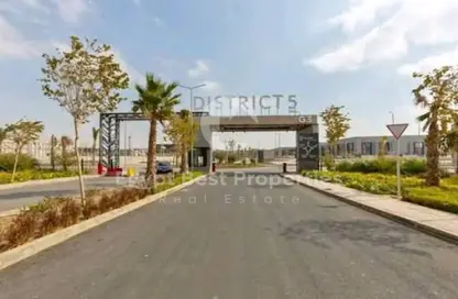 Apartment - 2 Bedrooms - 2 Bathrooms for sale in District 5 - 5th Settlement Compounds - The 5th Settlement - New Cairo City - Cairo