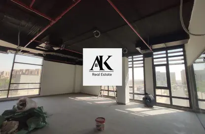 مساحات مكتبية - 2 غرف نوم - 1 حمام للايجار في ديستريكت 5 - كمبوندات التجمع الخامس - التجمع الخامس - مدينة القاهرة الجديدة - القاهرة