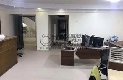 Co-Working Space - 3 Bedrooms - 2 Bathrooms for rent in Gamal Abdel Nasser Axis - The 3rd Settlement - New Cairo City - Cairo