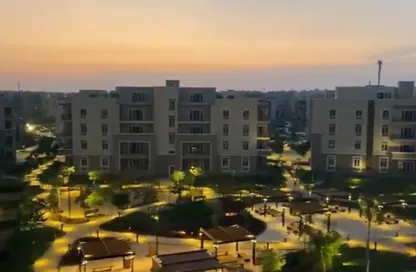 Apartment - 2 Bedrooms - 3 Bathrooms for sale in October Plaza - 6 October Compounds - 6 October City - Giza