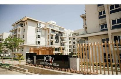 Townhouse - 3 Bedrooms - 3 Bathrooms for sale in Mountain View iCity - 5th Settlement Compounds - The 5th Settlement - New Cairo City - Cairo