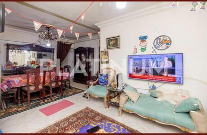شقة - 2 غرف نوم - 1 حمام للبيع في شارع امتداد امين خيرت الغندور - ميامي - حي اول المنتزة - الاسكندرية