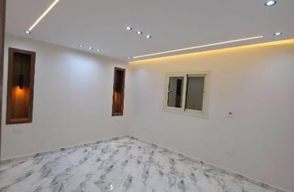 Apartment - 2 Bedrooms - 2 Bathrooms for sale in Hadayek El Ahram - Giza Apartment - 2 Bedrooms - 2 Bathrooms for sale in Hadayek El Ahram - Giza