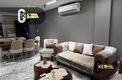 شقة - 3 غرف نوم - 2 حمامات للايجار في B6 - مدينتي - القاهرة