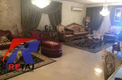 Apartment - 3 Bedrooms - 3 Bathrooms for sale in Hassan Sharara St. - 10th Zone - Nasr City - Cairo