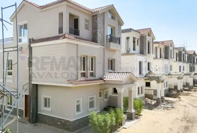 74028907 - Property Image 2