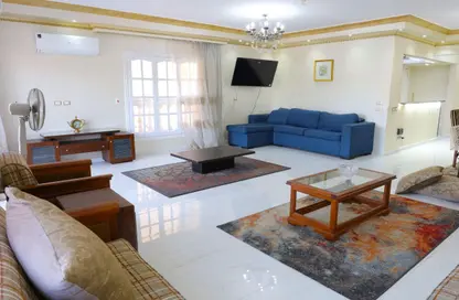 Apartment - 3 Bedrooms - 3 Bathrooms for rent in Al Shouyfat - 5th Settlement Compounds - The 5th Settlement - New Cairo City - Cairo