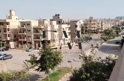 شقة - 3 غرف نوم - 2 حمامات للايجار في المنطقة د - حى جنوب الاكايمية - مدينة القاهرة الجديدة - القاهرة