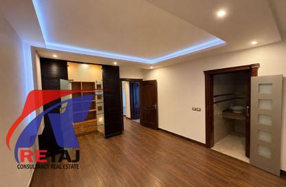 Apartment - 3 Bedrooms - 3 Bathrooms for sale in Ismail Al Kabbany St. - 1st Zone - Nasr City - Cairo