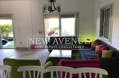 فيلا - 4 غرف نوم - 3 حمامات للبيع في أمواج - سيدي عبد الرحمن - الساحل الشمالي