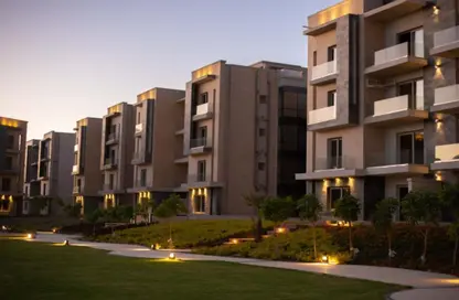 Apartment - 3 Bedrooms - 3 Bathrooms for sale in Galleria Moon Valley - South Investors Area - New Cairo City - Cairo