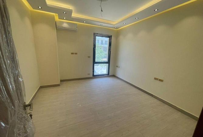 8632786 - Property Image 3