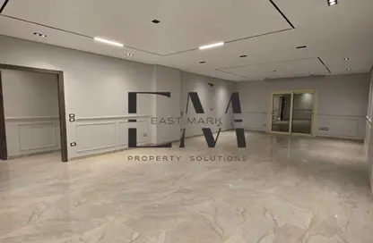 Apartment - 3 Bedrooms - 2 Bathrooms for rent in South Lotus - El Lotus - New Cairo City - Cairo