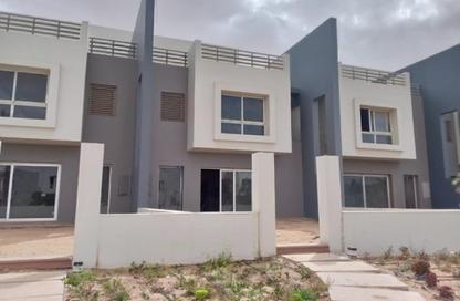 Twin House - 4 Bedrooms - 5 Bathrooms for sale in Hyde Park Central - The 6th Settlement - New Cairo City - Cairo