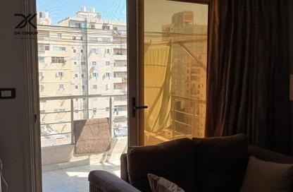 شقة - 3 - 1 للبيع في طريق الزعيم جمال عبد الناصر - سيدي بشر - حي اول المنتزة - الاسكندرية