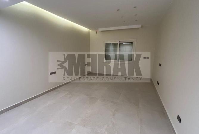 7809825 - Property Main Image