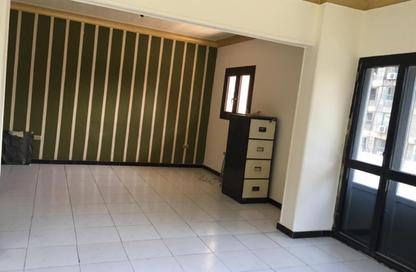 شقة - 2 - 1 للبيع في شارع أحمد عرابي - المهندسين - الجيزة