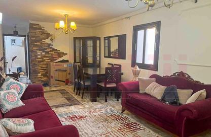 شقة - 4 غرف نوم - 1 حمام للايجار في سموحة - حي شرق - الاسكندرية