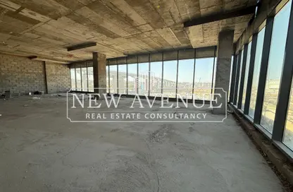 مساحات مكتبية - غرفة نوم - 1 حمام للبيع في جولدن جيت - شارع التسعين الجنوبي - التجمع الخامس - مدينة القاهرة الجديدة - القاهرة