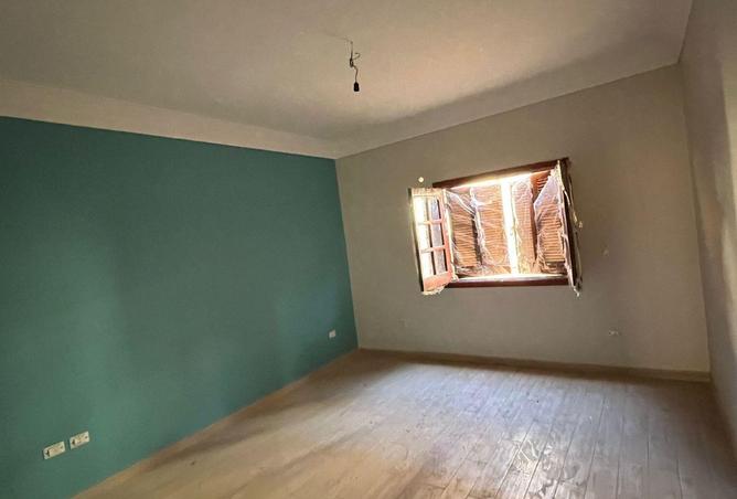 67737725 - Property Image 2